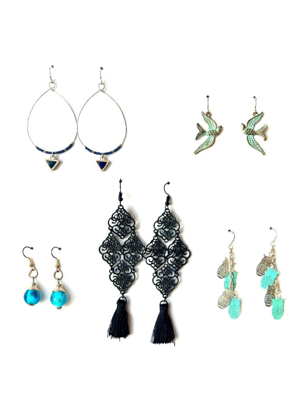 Lot of 5 pair of earrings, blue turquoise silver gold black